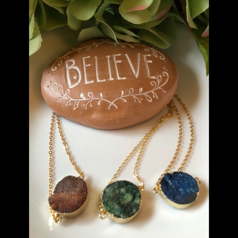 14k Gold Druzy Crystal Nexklace